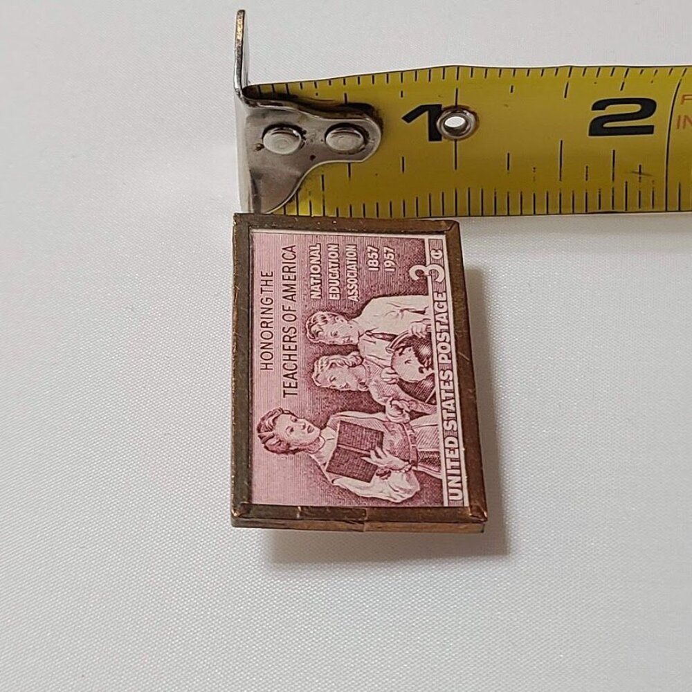 1957 3 Cent Postage Stamp Framed Lapel Pin Honoring Teachers of America - Picture 5 of 5